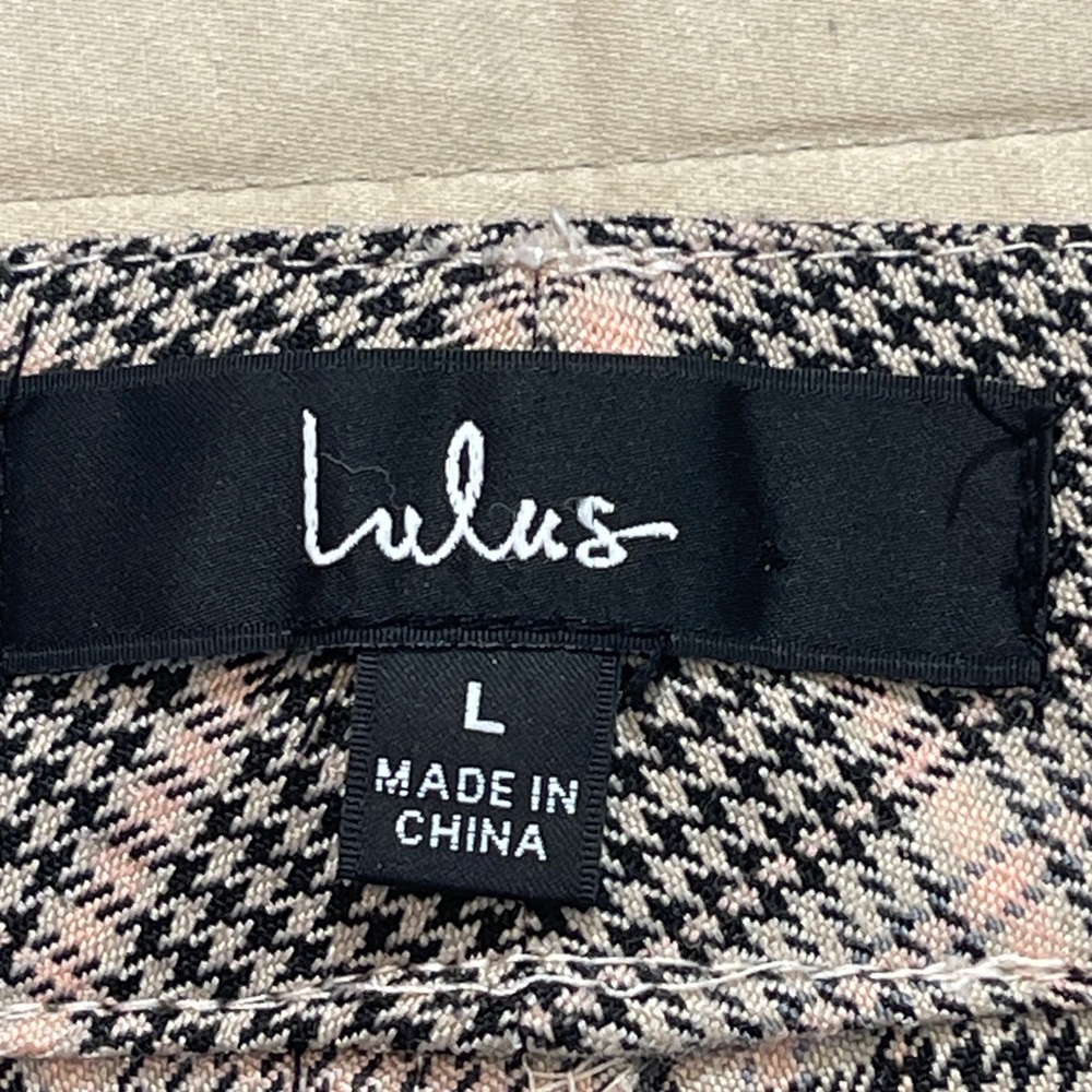 Lulu's WOMENS SIZE L Classic Gray and pink Checkered Pants - Picture 6 of 9